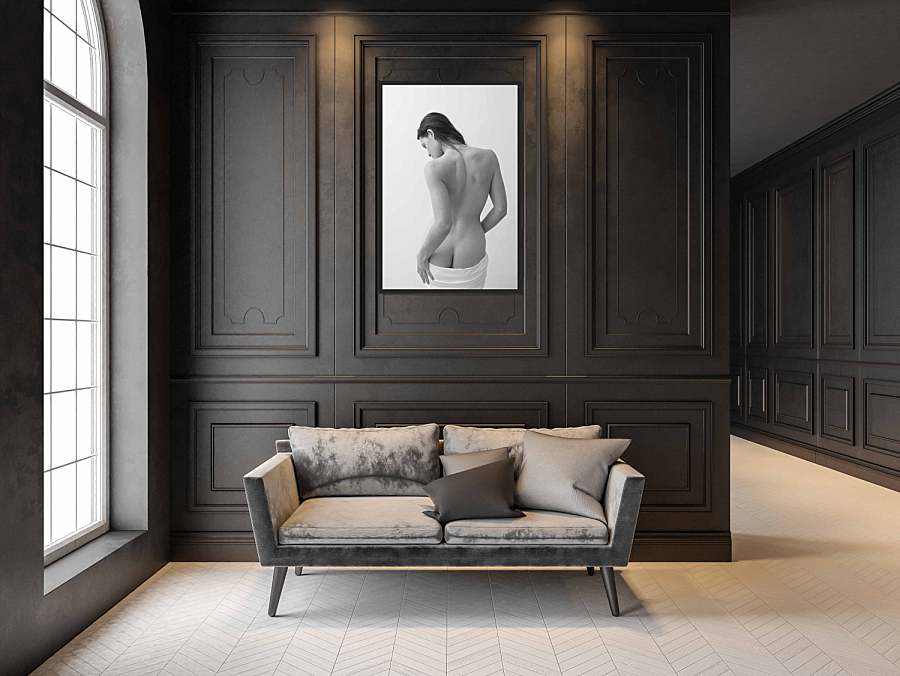 boudoir-wall-art-decor-on-dark-wall